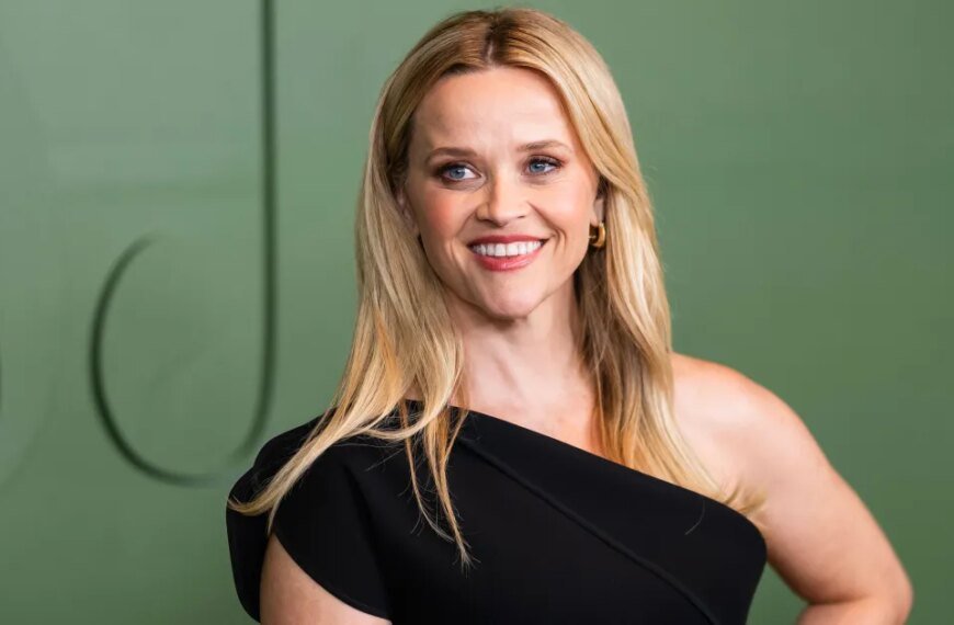 Reese Witherspoon's Chic Knit Top: Find a $25 Lookalike on Amazon
