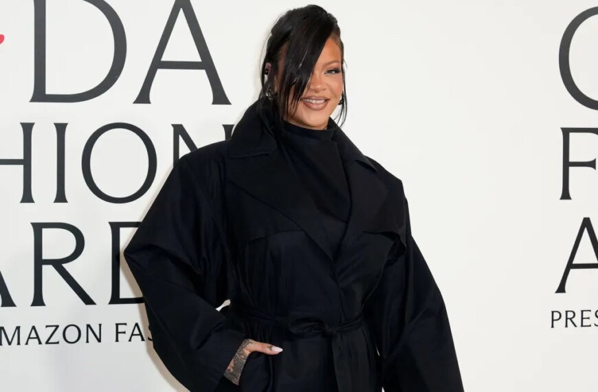 Rihanna's Response to 'Anti' Making History as the First Album by a Black Female Artist to Spend 500 Weeks on the Billboard 200