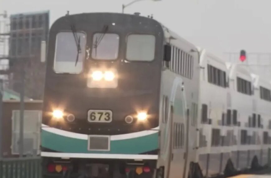 Save on Holiday Travel: Get Your $10 SoCal Day Pass from Metrolink