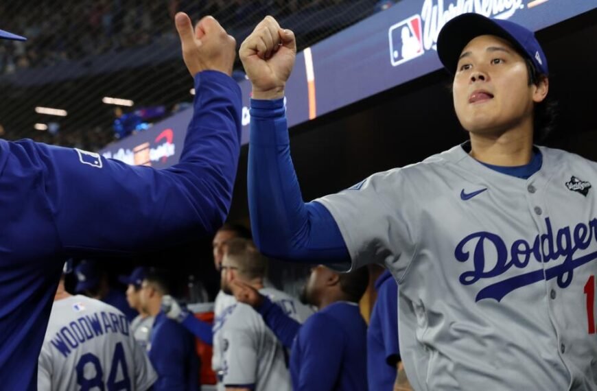 Shohei Ohtani Supports Dodgers Teammate's Mother in Her Fight Against Cancer