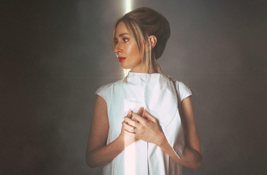 Sisterly Bonds: How a Medieval Muse Shapes a Modern Opera