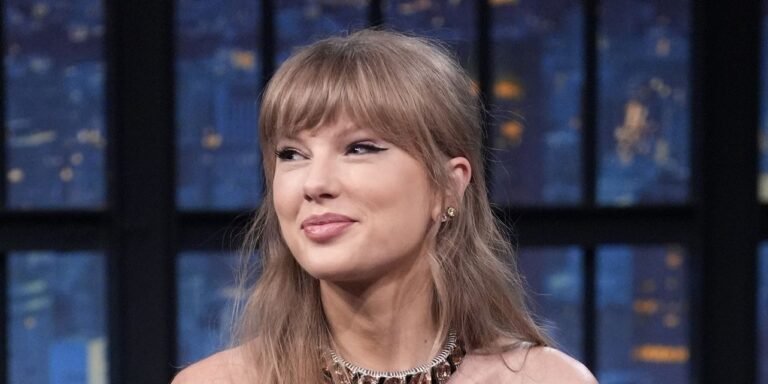 Taylor Swift Stuns Fans in a Micro Miniskirt and Embraces a Bold Winter Trend