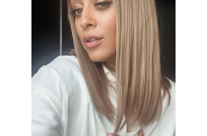 Tia Mowry Shows Off a Fresh Look with Honey Blonde Highlights and a Stylish Lob