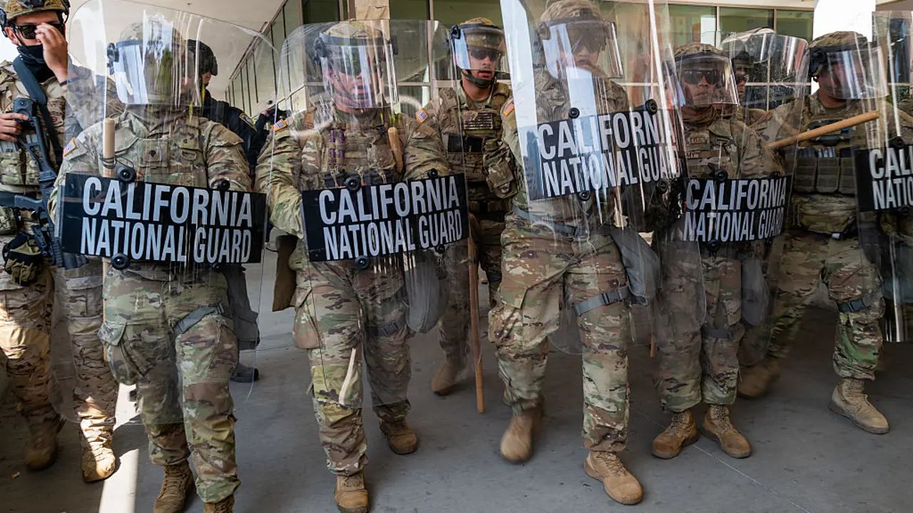 Trump Plans to Withdraw National Guard from LA, Chicago, and Portland