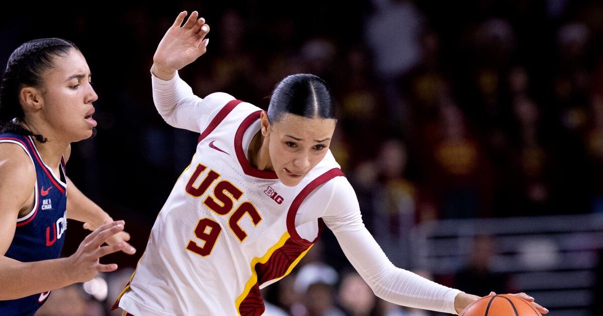 USC Women's Team Faces Tough Loss at Home Against No. 1 Ranked Connecticut