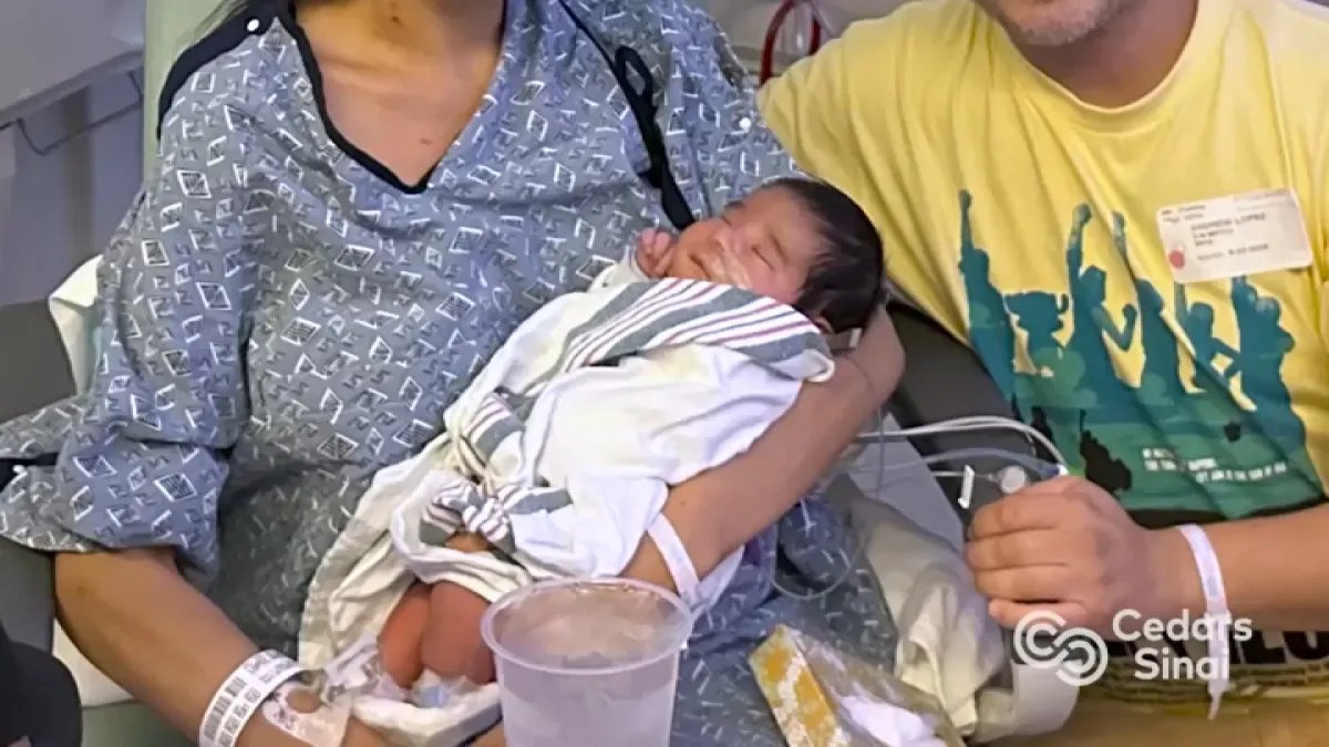 Woman Welcomes Healthy Baby Just Days After Finding Out She's Pregnant