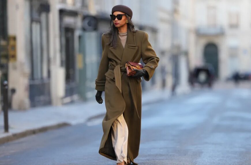 17 Stylish Quarter-Sleeve Blouses That Flatter Your Figure and Are On Sale