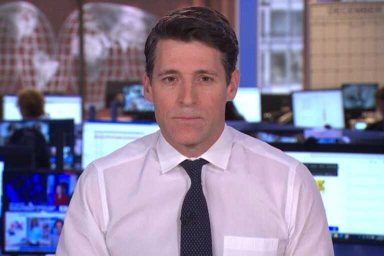 Tony Dokoupil Prioritizes CBS Evening News Viewers Over Corporate Interests in His Anchor Debut: “I Report for You”