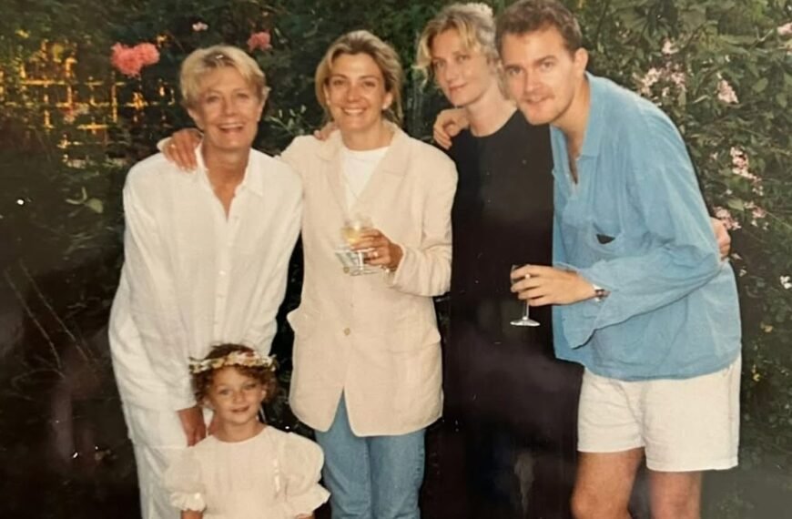 Joely Richardson Remembers Her Sister Natasha with Touching ’90s Photos and Love