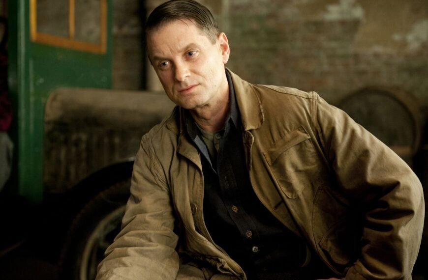 Shea Whigham Reflects on the Lasting Friendships He Built During Boardwalk Empire Filming