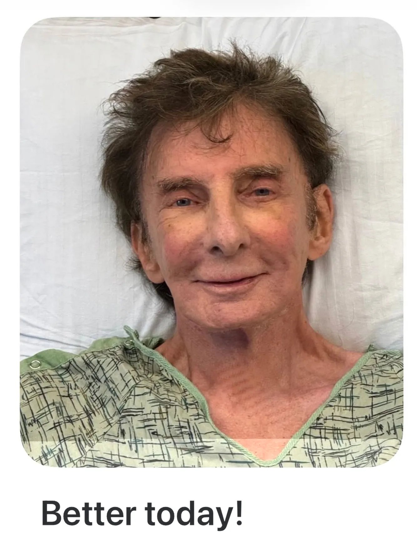 Barry Manilow Shares Hospital Selfie as He Gives Lung Cancer Update