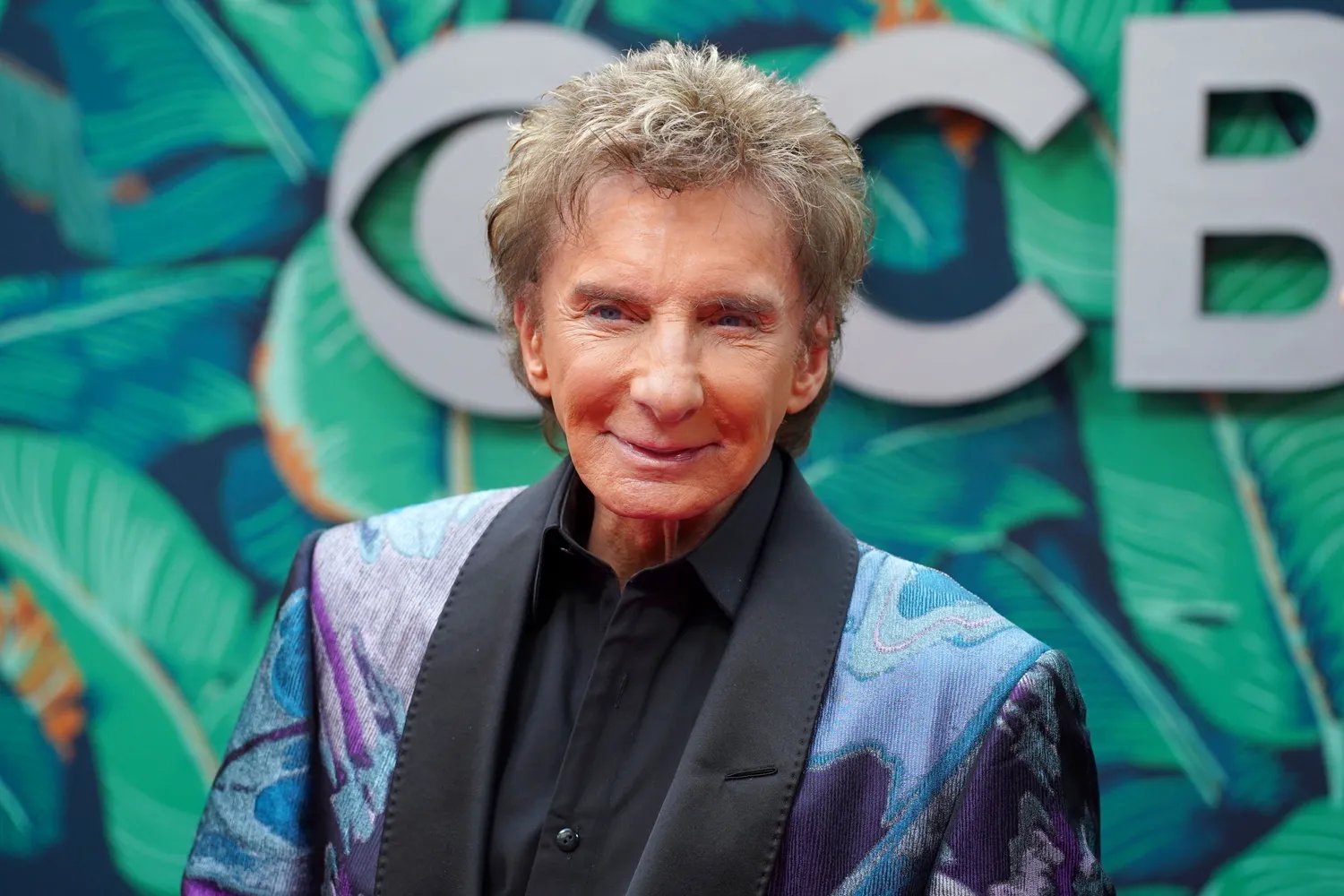 Barry Manilow attends 76th Annual Tony Awards on June 11, 2023 in New York City.