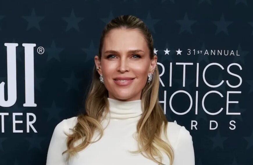 Sara Foster Shares a Funny Spanx Moment at the 2026 Critics Choice Awards and Who Came to Her Rescue
