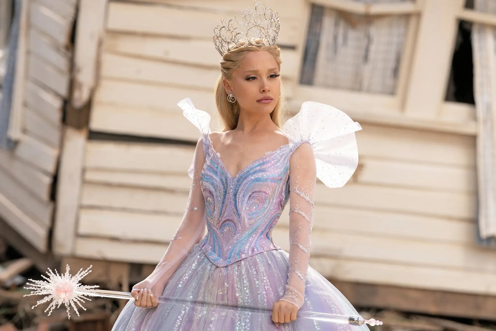 Ariana Grande is Glinda in Wicked For Good.