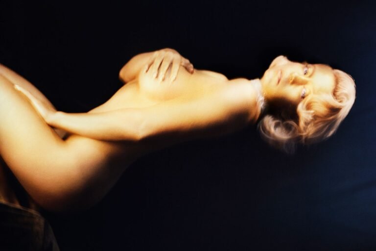 Sydney Sweeney Channels Marilyn Monroe with a Bold Nude Pose After Addressing Plastic Surgery Speculations