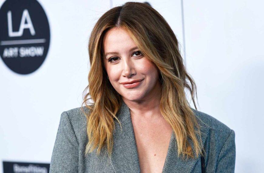 Ashley Tisdale's Mom Group Tensions Arise from Differences in Values, Say Sources