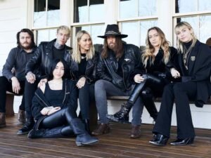 Get to Know Billy Ray Cyrus' 6 Children: A Look at His Sons and Daughters