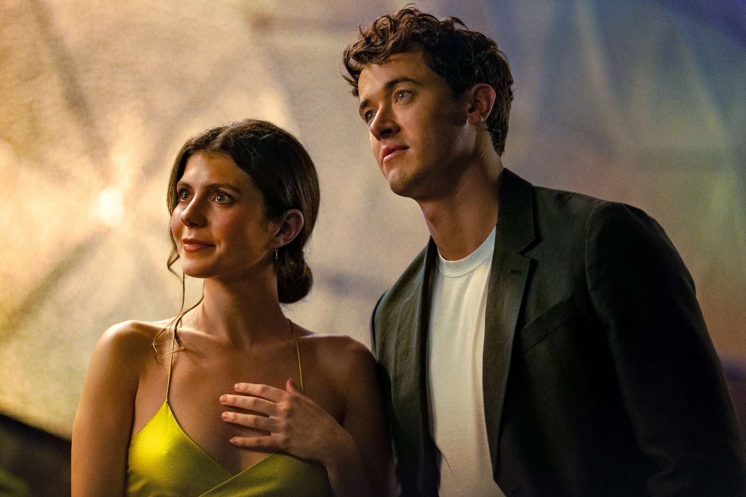 Comparing the Ending of People We Meet on Vacation: What Changed for Poppy and Alex in the Movie vs. the Book