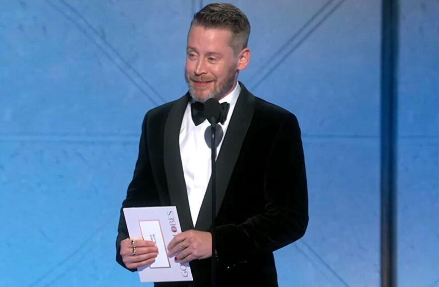Macaulay Culkin Makes a Charming Comeback to the Golden Globes After 35 Years: Reflecting on His Holiday Fame