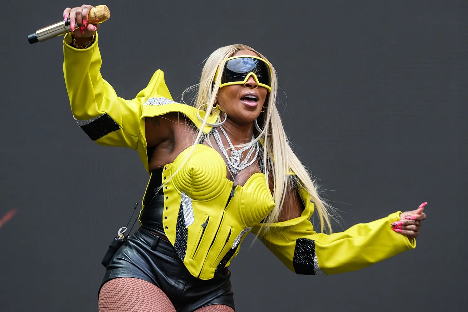Mary J. Blige performs onstage during a concert at Tottenham Hotspur Stadium