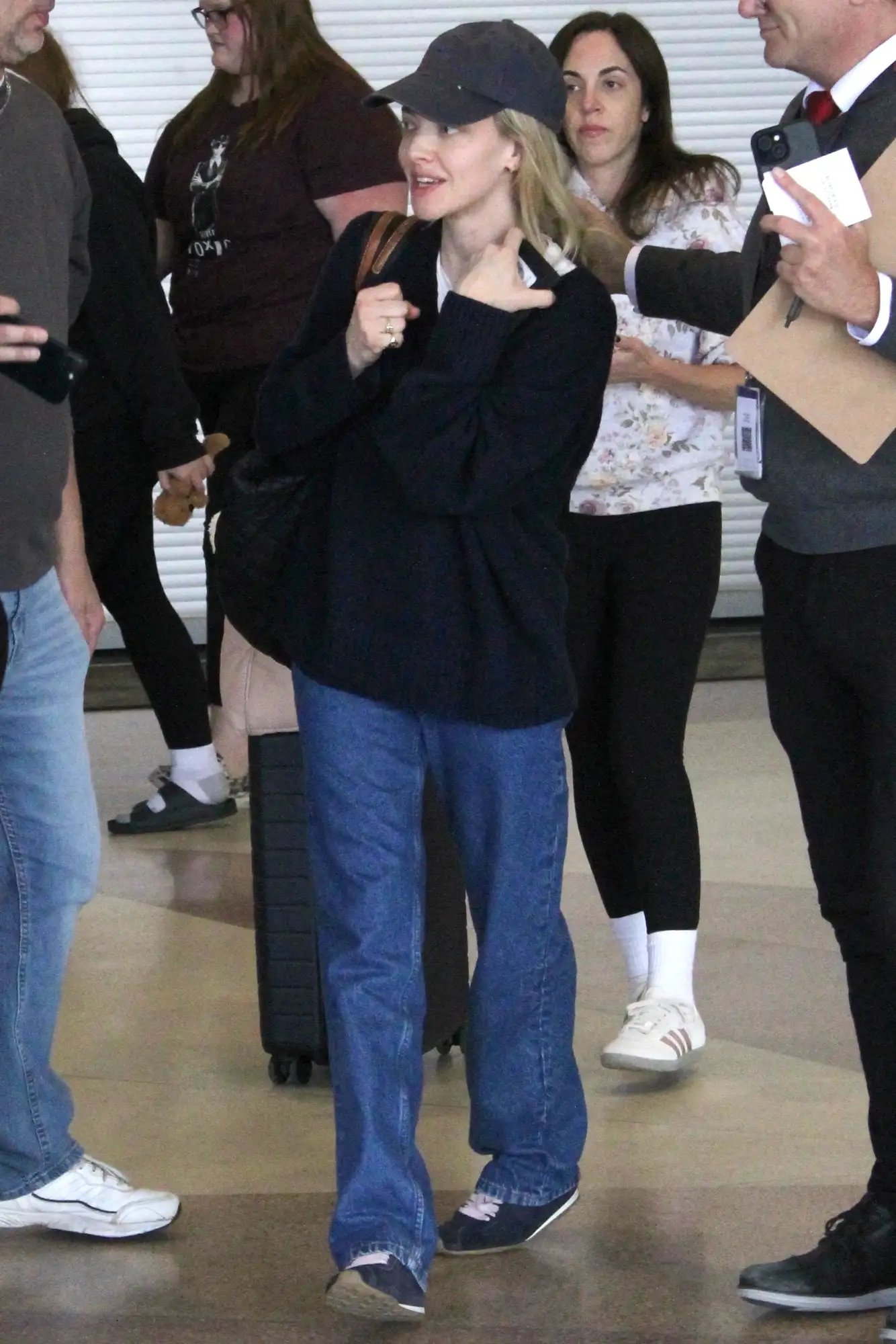 Amanda Seyfried touches down in Palm Springs ahead of the Film Festival.