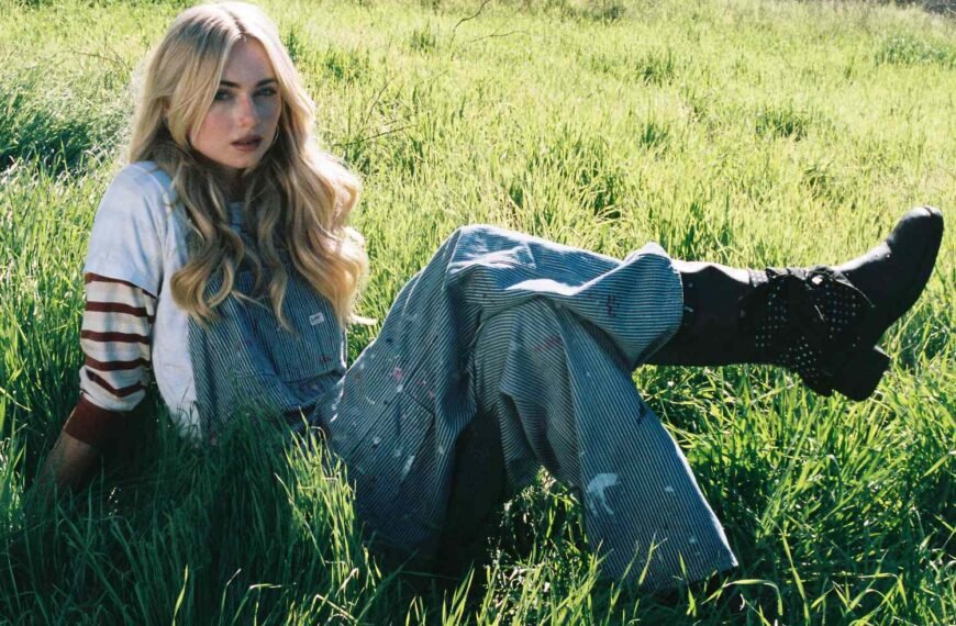 Exploring Claire Rosinkranz's Single 'Chronic' and the Struggles of Living with a Mysterious Illness