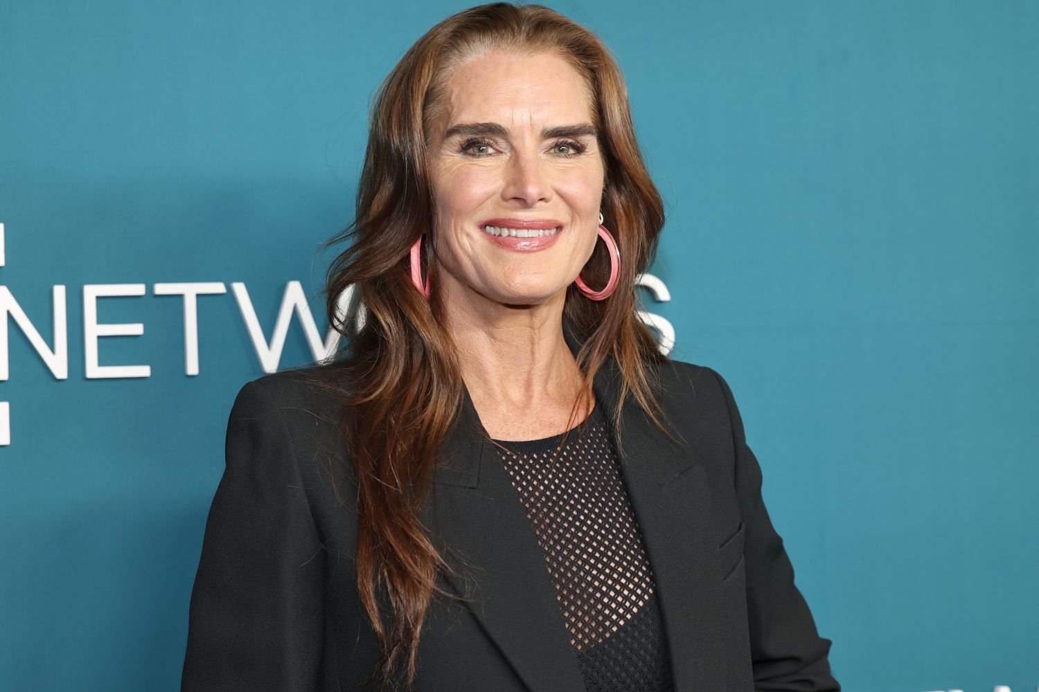 Brooke Shields at 60 Inspired Me to Try Her Favorite Retro Denim—Here’s My Budget-Friendly Find
