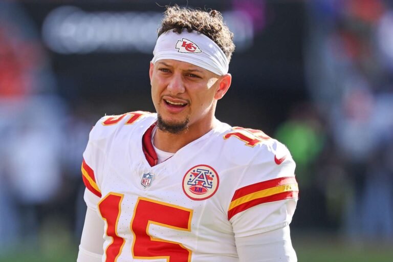 Patrick Mahomes Shares His Thoughts in First Interview After ACL Surgery