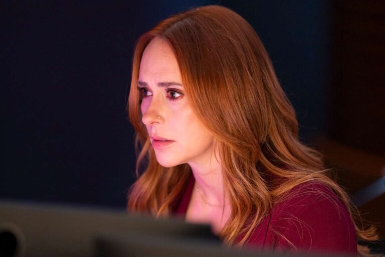 Jennifer Love Hewitt Shares How Playing Rogue AI Voice Sara on 9-1-1 Reminded Her of M3GAN