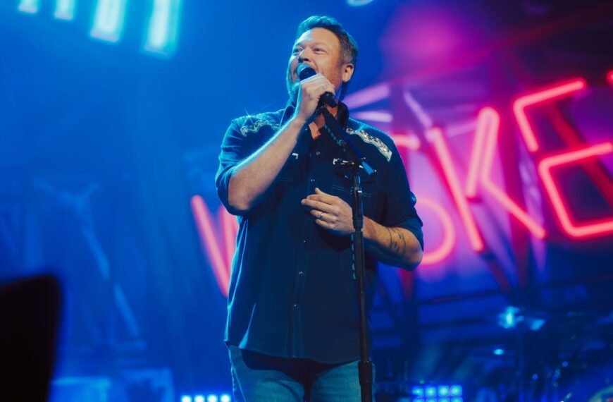 Blake Shelton Shares His Thoughts on Dry January During His Return to Las Vegas Residency
