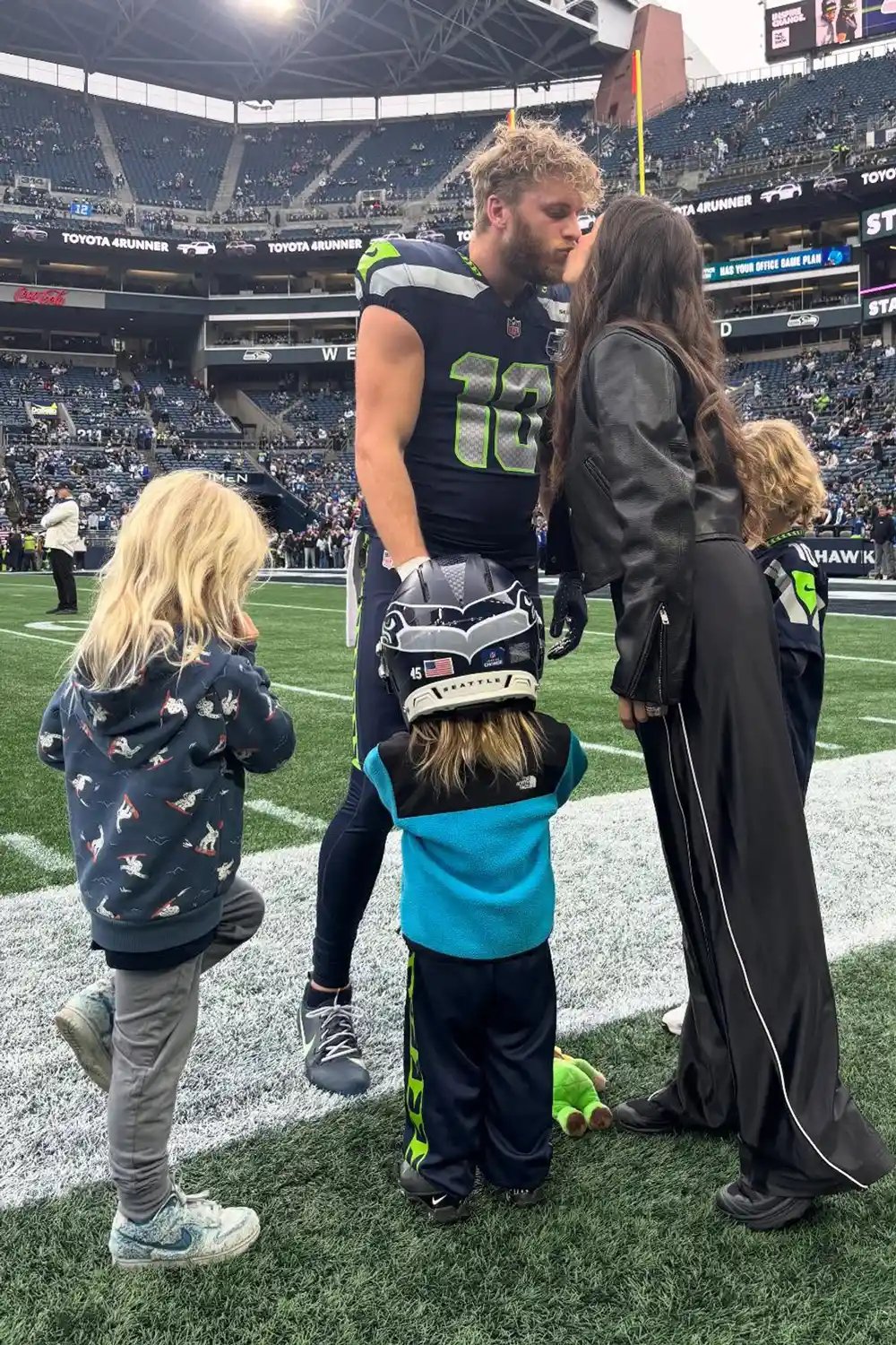Cooper Kupp, his wife Anna Marie and their kids in December 2025.