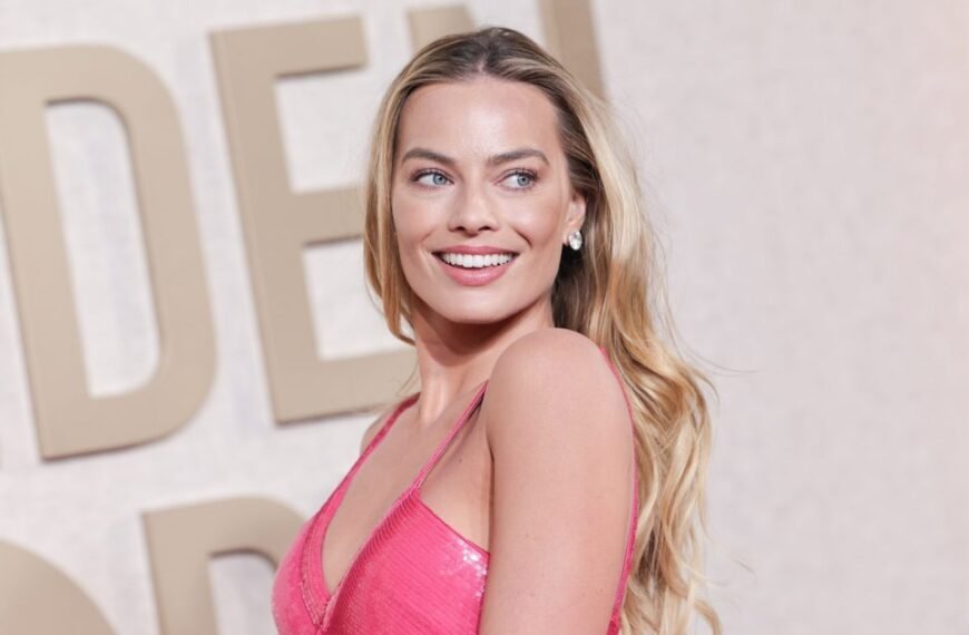 Get Margot Robbie's Chic and Cozy Style for Just $34