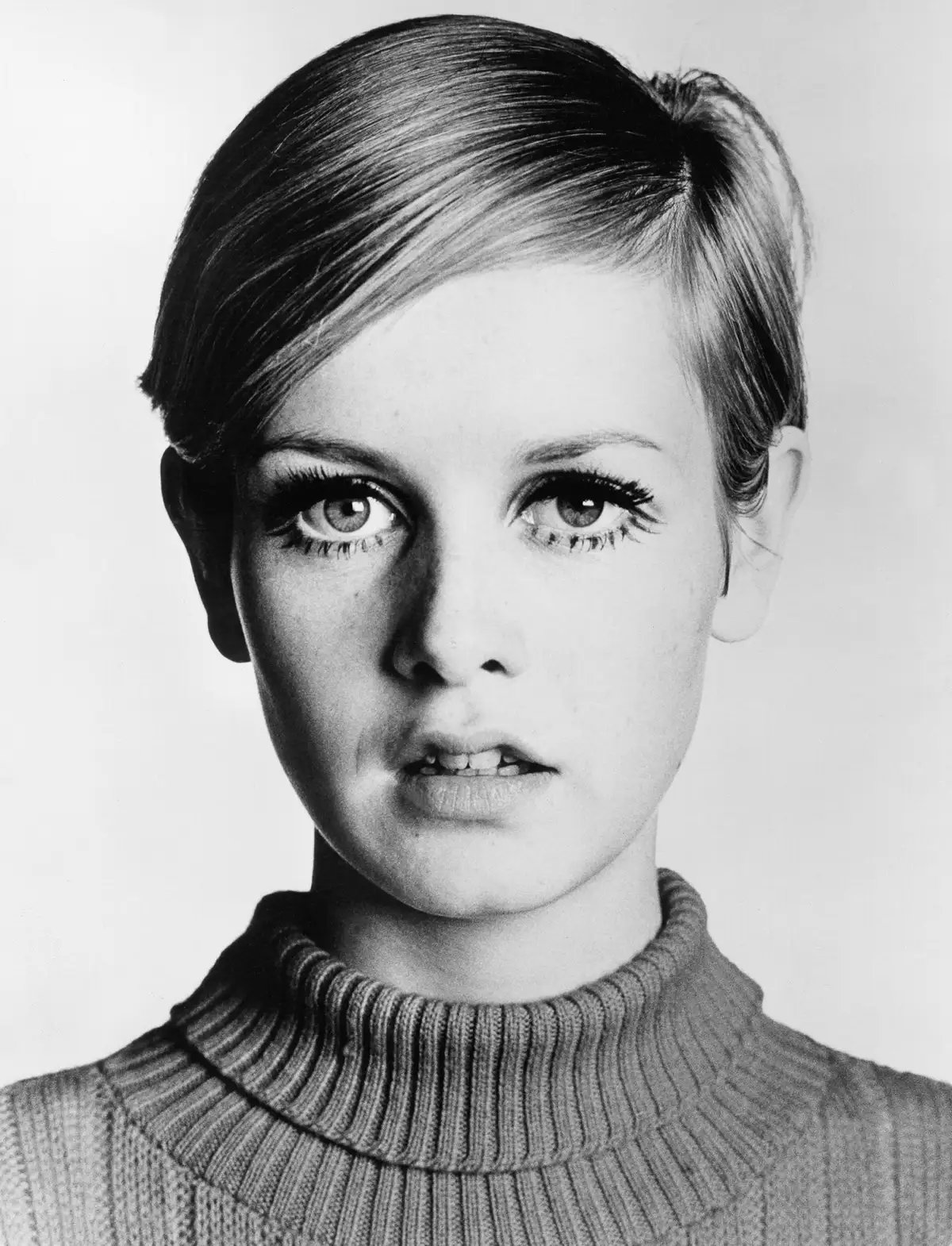 A 1967 publicity handout featuring English supermodel Twiggy, promoting 'Twiggy in Hollywood'.