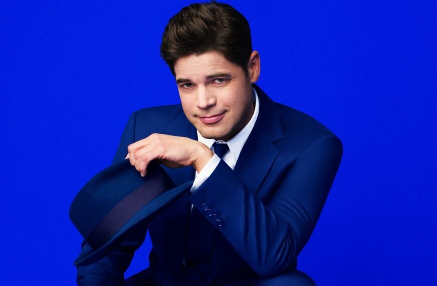 Jeremy Jordan Joins Broadway's Bobby Darin Musical, Stepping in for Jonathan Groff