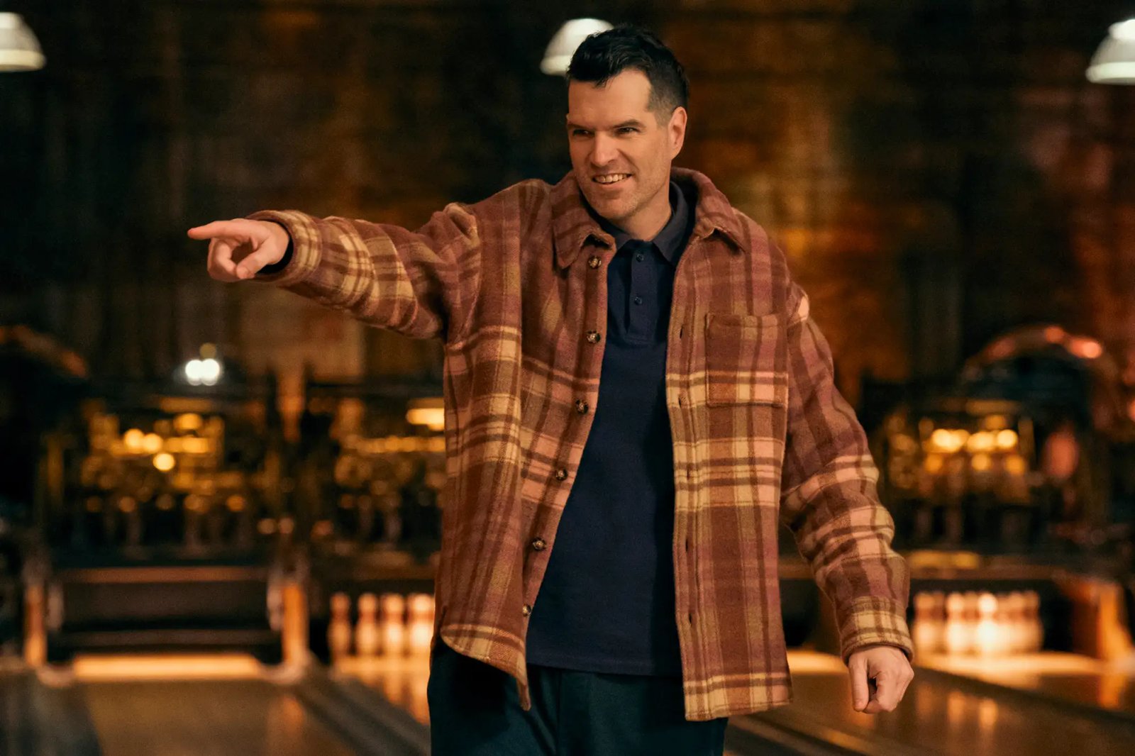 Nobody Wants This. Timothy Simons as Sasha in episode 205