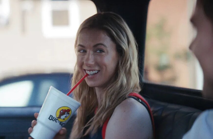 Iliza Shlesinger Reflects on the Past in Her Touching Texas Dramedy ‘Chasing Summer’ at Sundance Film Festival