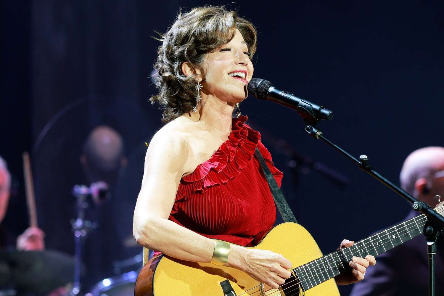 Amy Grant Shares the Importance of Self-Expression in Her New Music Journey