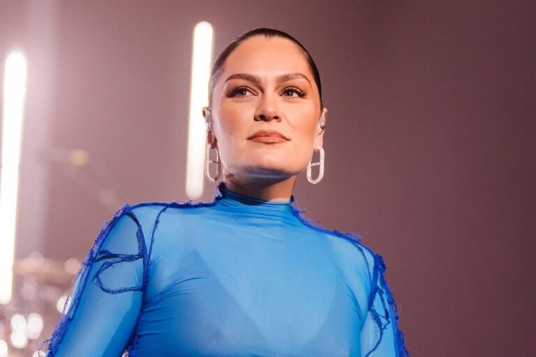 Jessie J Lightly Reflects on Her Breast Cancer Experience: "Is This What My Boobs Decided to Do?"