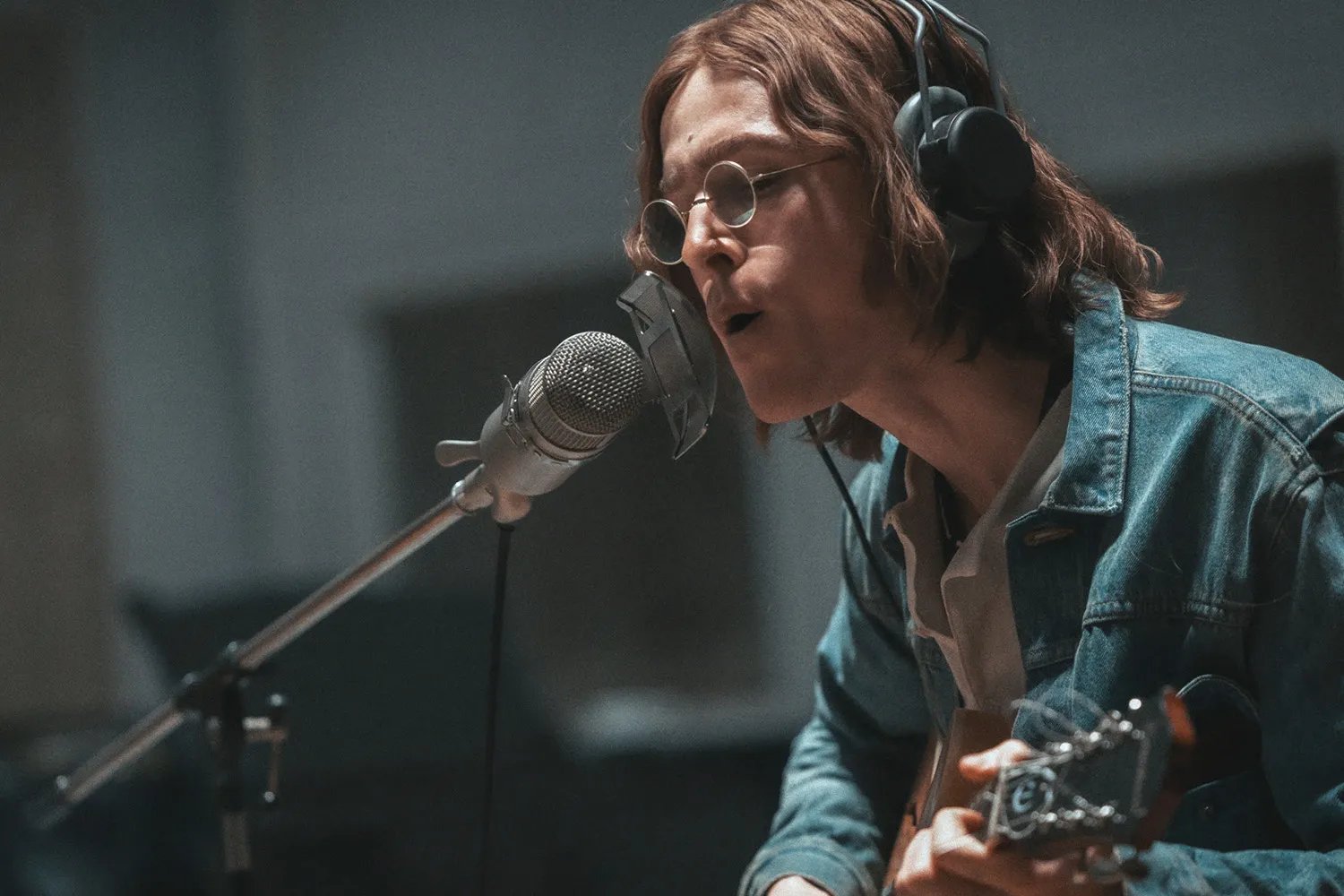 Harris Dickinson is John Lennon in Columbia Pictures THE BEATLES - A Four-Film Cinematic Event