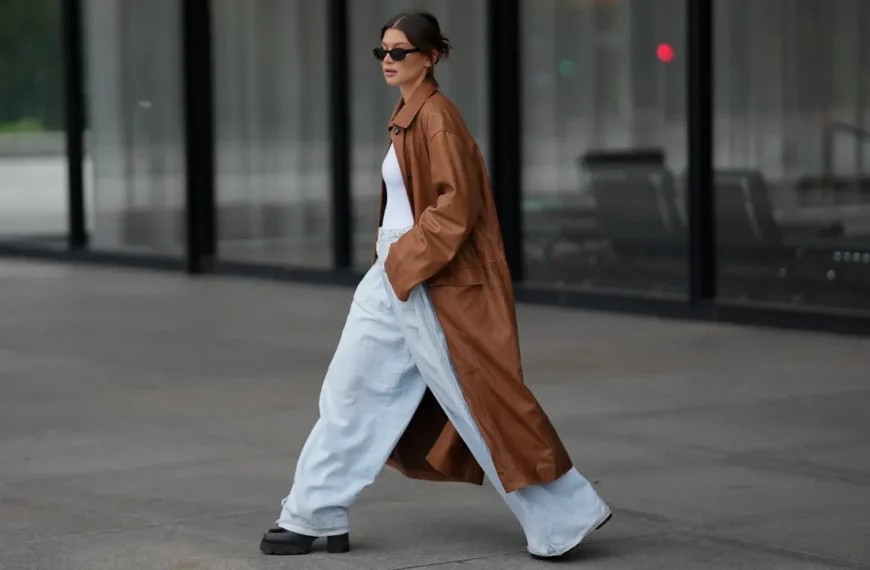 2026: Embrace the Trend of Light Blue Jeans