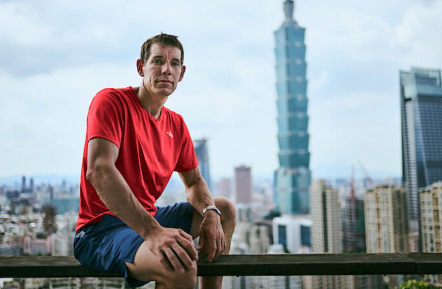 Alex Honnold on Why Safety is Not the Focus of Netflix's 'Skyscraper Live' Event