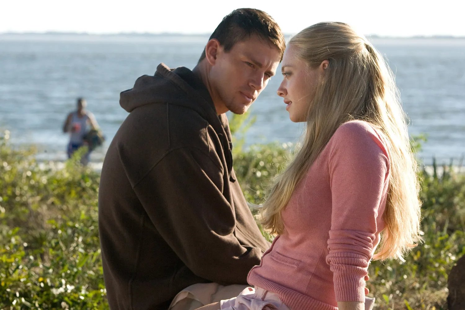 Channing Tatum and Amanda Seyfried in 'Dear John'.