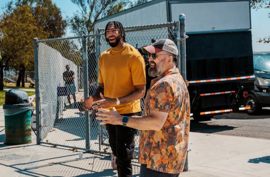 Anthony Davis Stars in New Series Order for TBS: Here's What to Expect