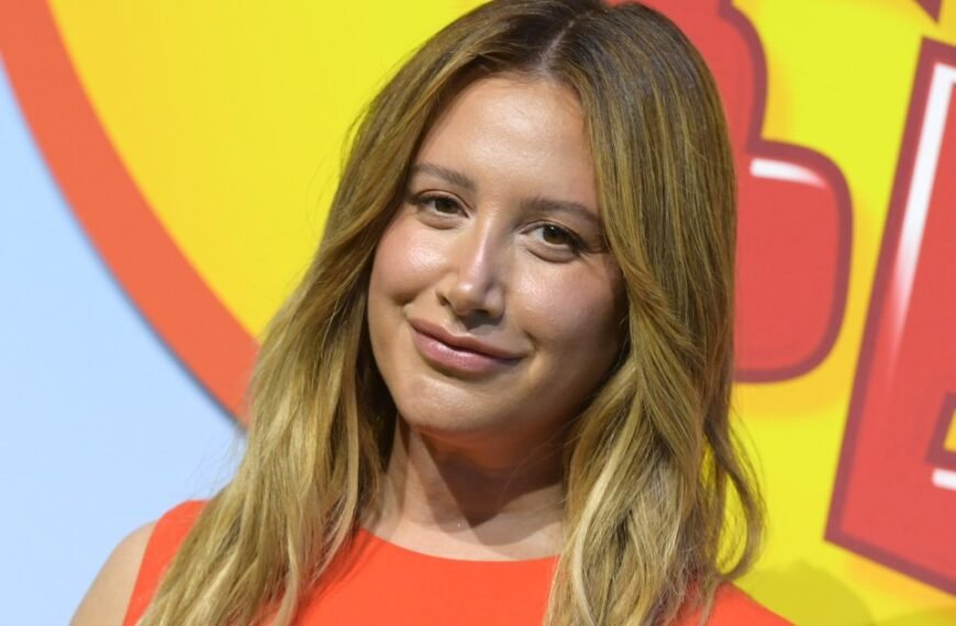 Ashley Tisdale Embraces the Fair Isle Trend, and Here’s How You Can Too