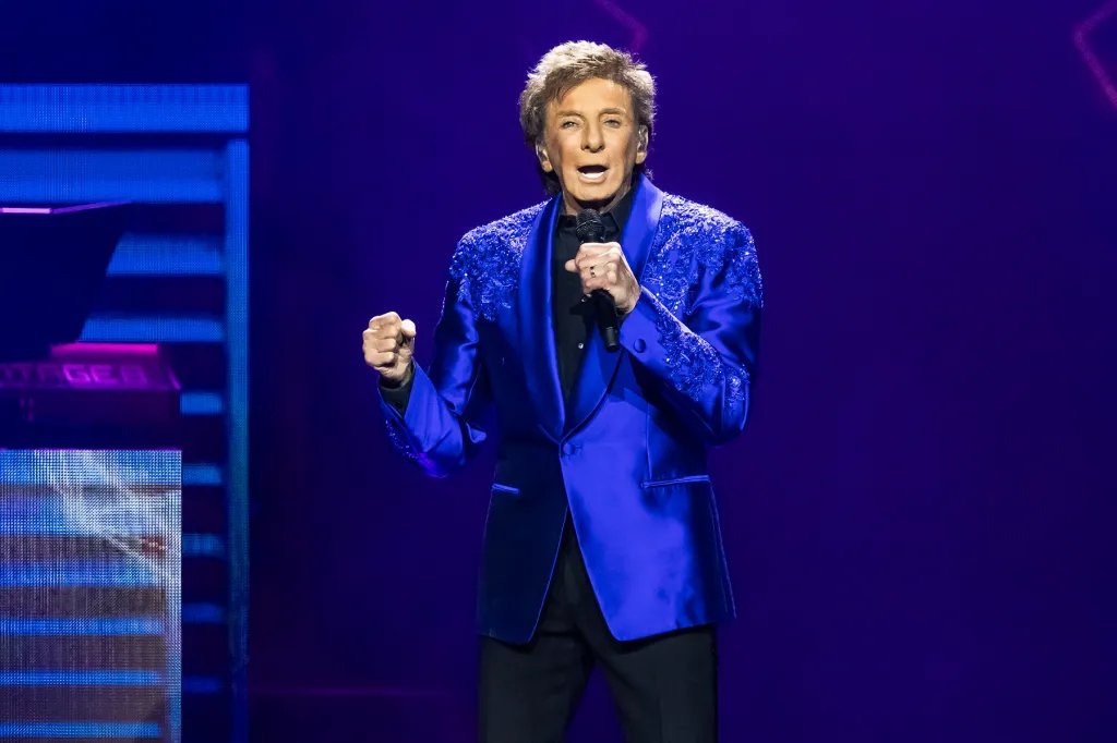 Barry Manilow Provides a Health Update Following His Lung Cancer Diagnosis