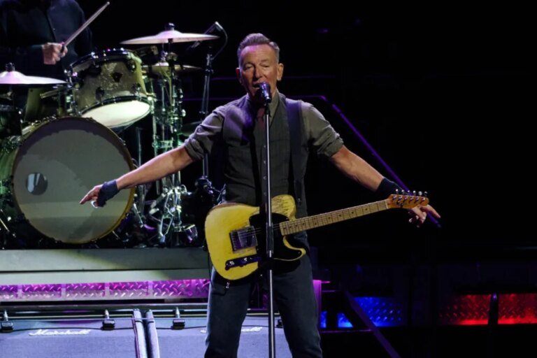 Bruce Springsteen’s Touching ‘Streets of Minneapolis’ Video Highlights ICE Violence