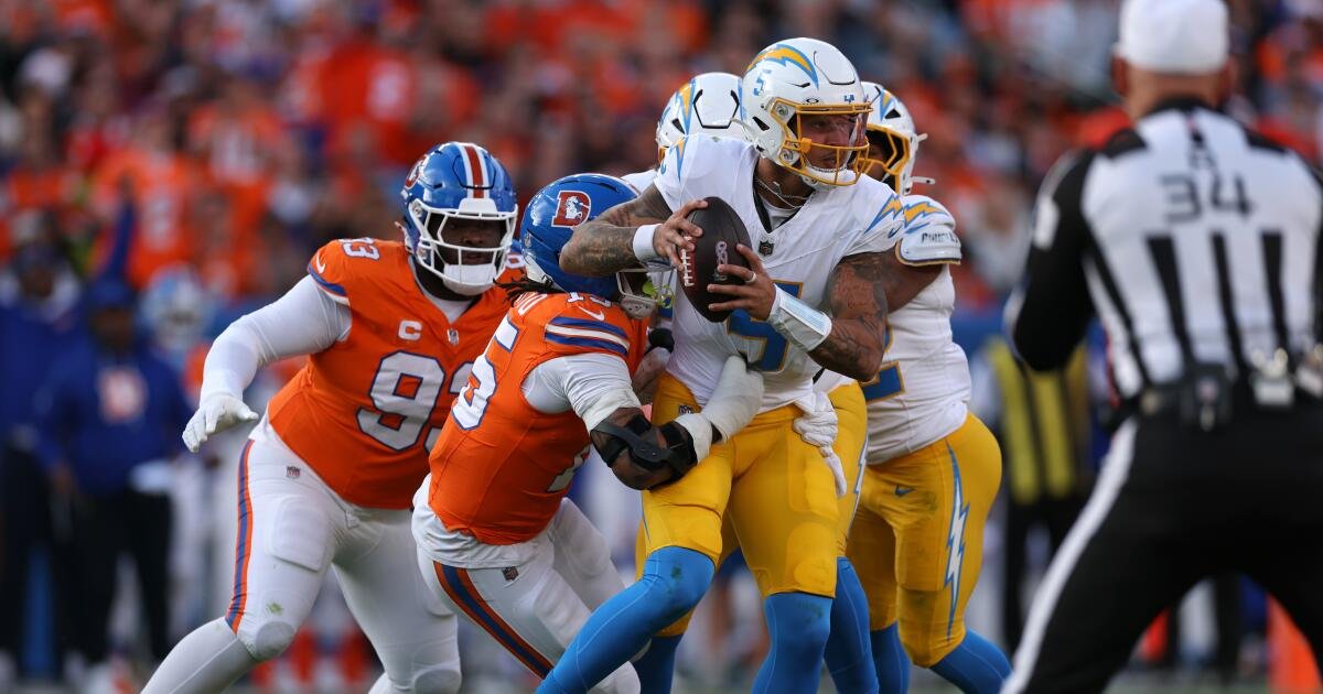 Chargers Struggle Against Broncos in Season Finale Without Key Players