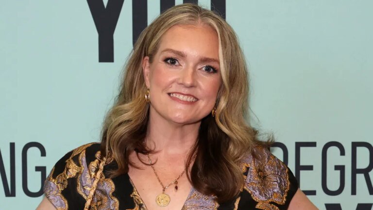 Colleen Hoover Provides Health Update Following Cancer Diagnosis