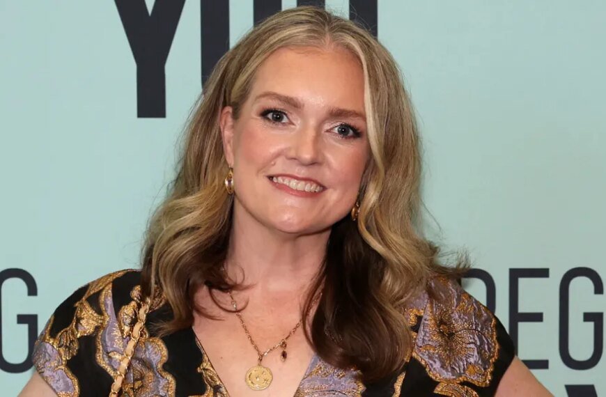 Colleen Hoover Provides Health Update Following Cancer Diagnosis