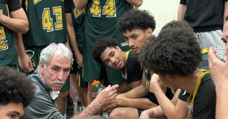 Damien Basketball Team Takes Early Lead and Secures Win Against Etiwanda